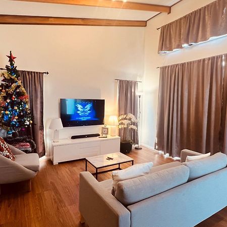 Cosy 4Br Home 15 Minutes Away From Melbourne Airport St Albans Buitenkant foto