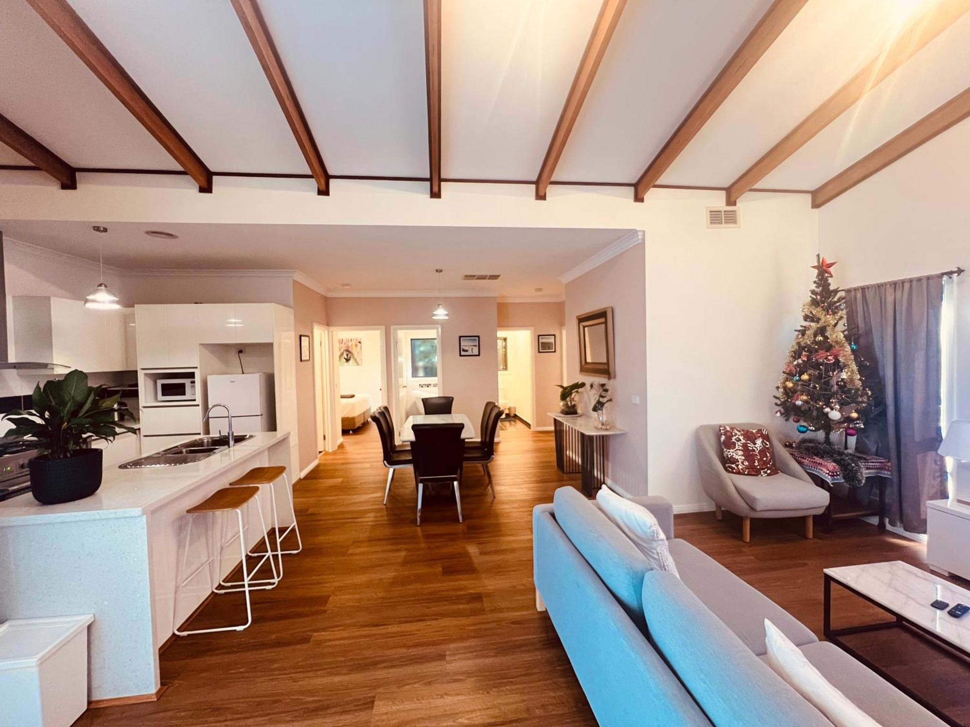 Cosy 4Br Home 15 Minutes Away From Melbourne Airport St Albans Buitenkant foto