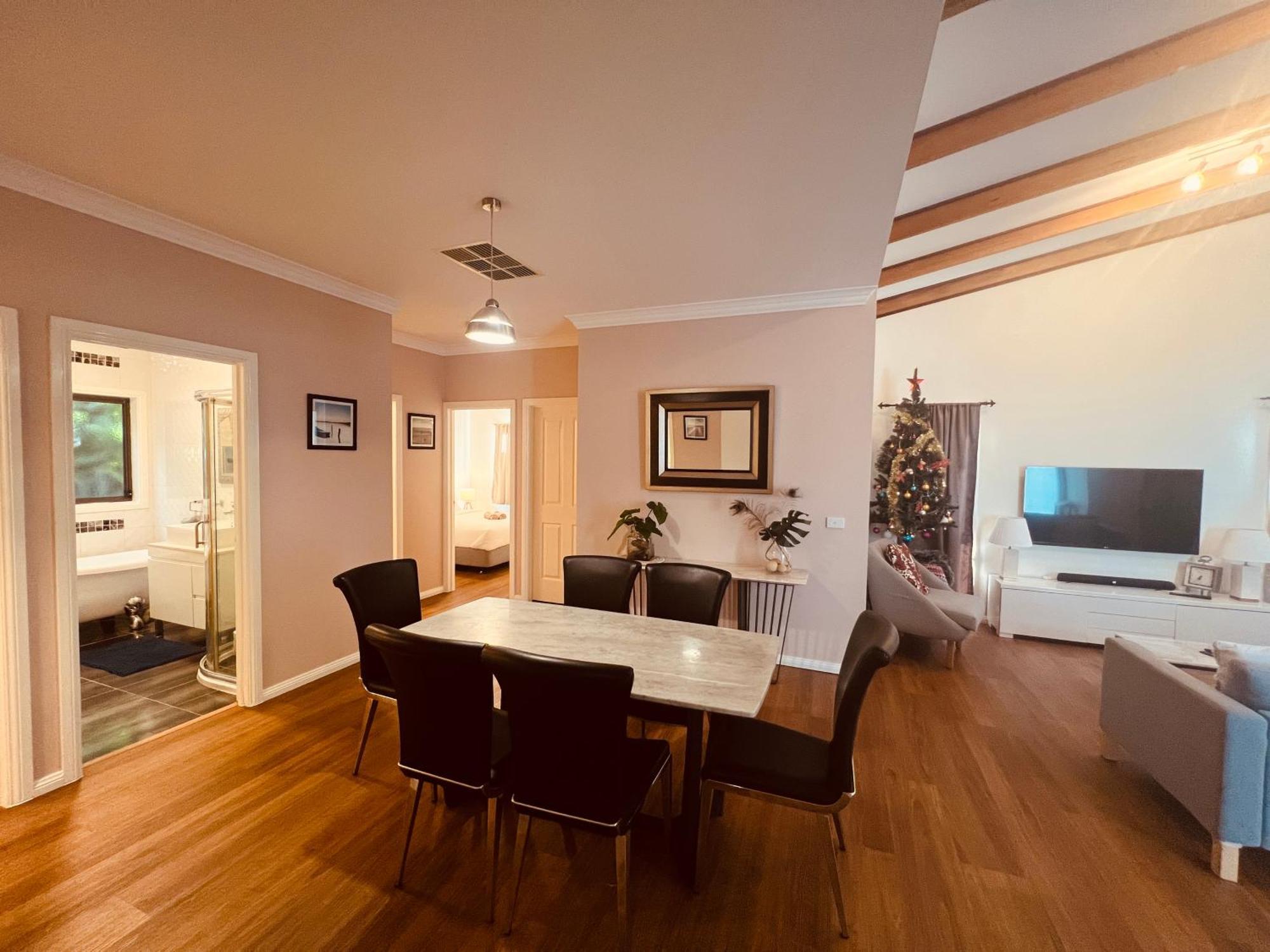 Cosy 4Br Home 15 Minutes Away From Melbourne Airport St Albans Buitenkant foto